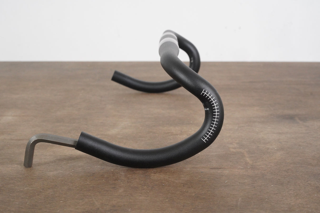 44cm Zipp Service Course SL-80 Alloy Compact Road Handlebar 31.8mm SL80