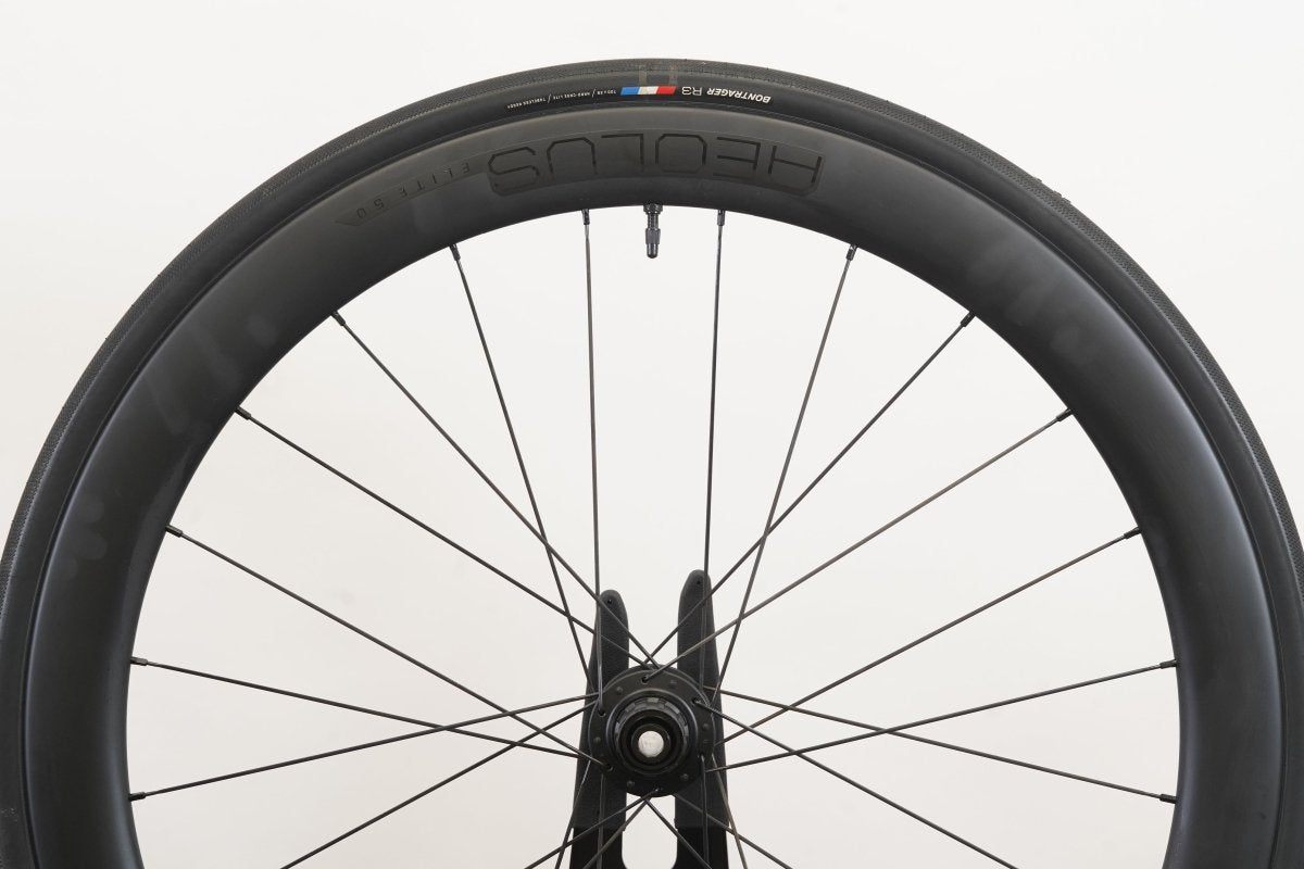 Bontrager Aeolus Elite 50 TLR Carbon Tubeless Clincher Disc Wheelset 11 Speed