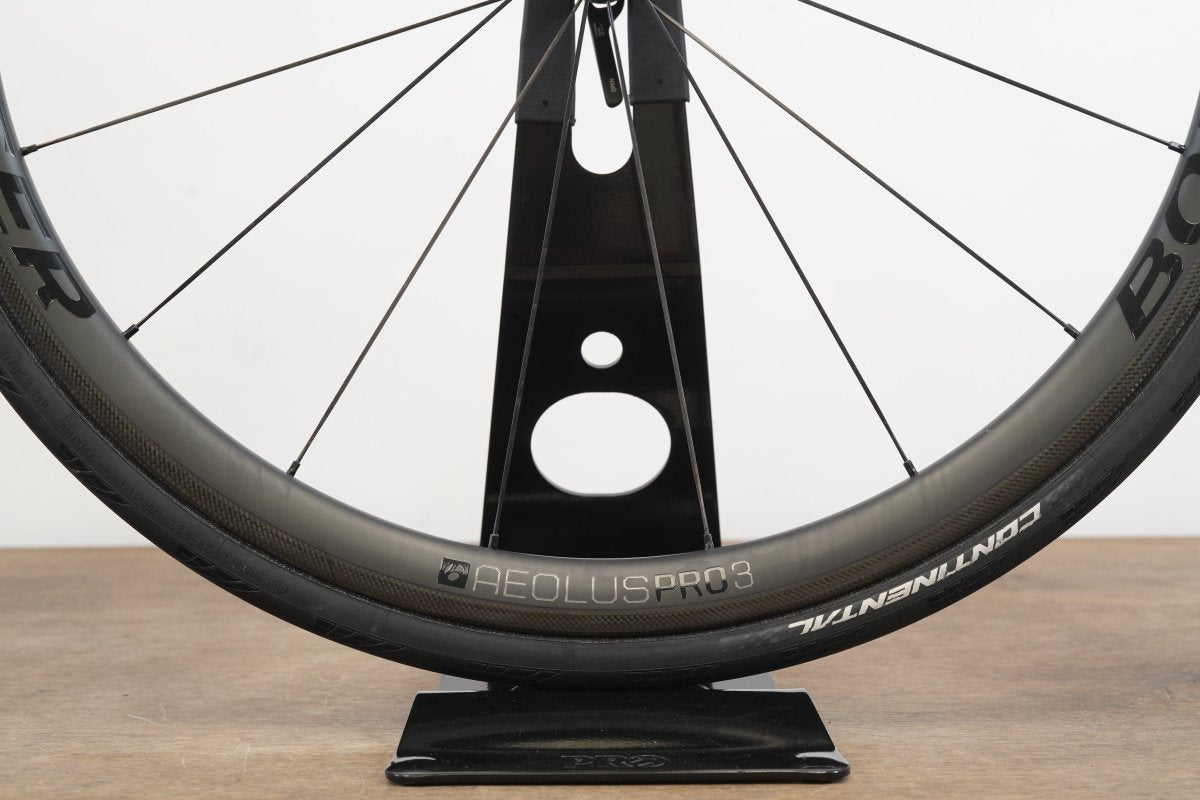 Bontrager Aeolus Pro 3 TLR Carbon Tubeless Clincher Rim Brake Wheelset 11 Speed
