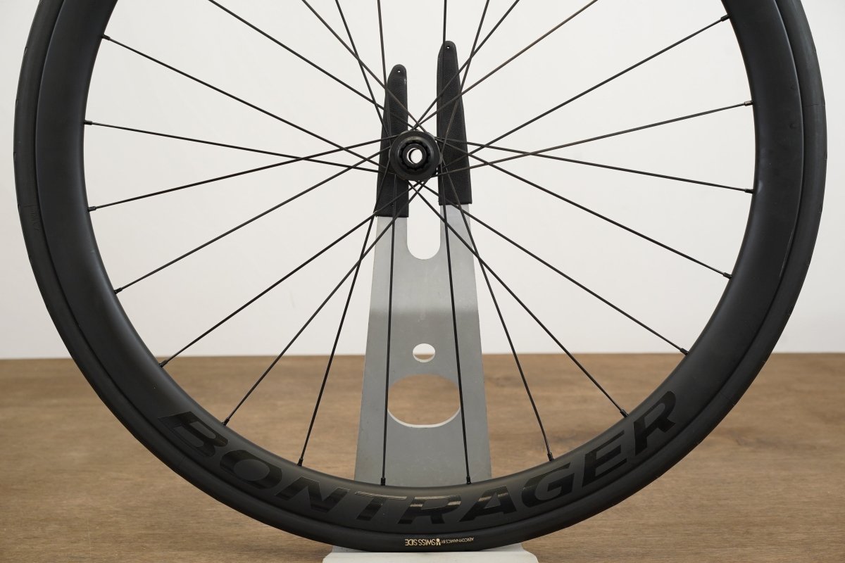 Bontrager Aeolus Pro 37 Zipp ZR1 Carbon Tubeless Clincher Disc Wheelset 12 Speed