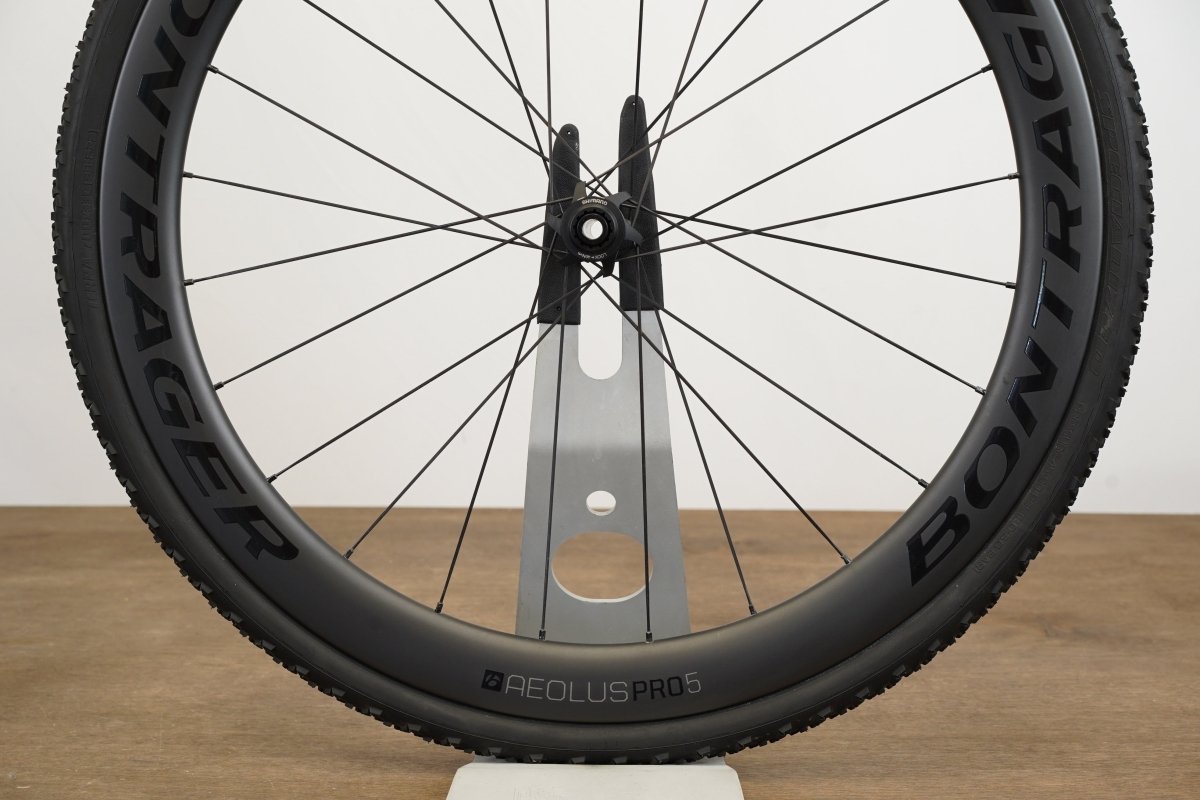 Bontrager Aeolus Pro 5 TLR Carbon Tubeless Clincher Disc Brake Wheelset 11 Speed