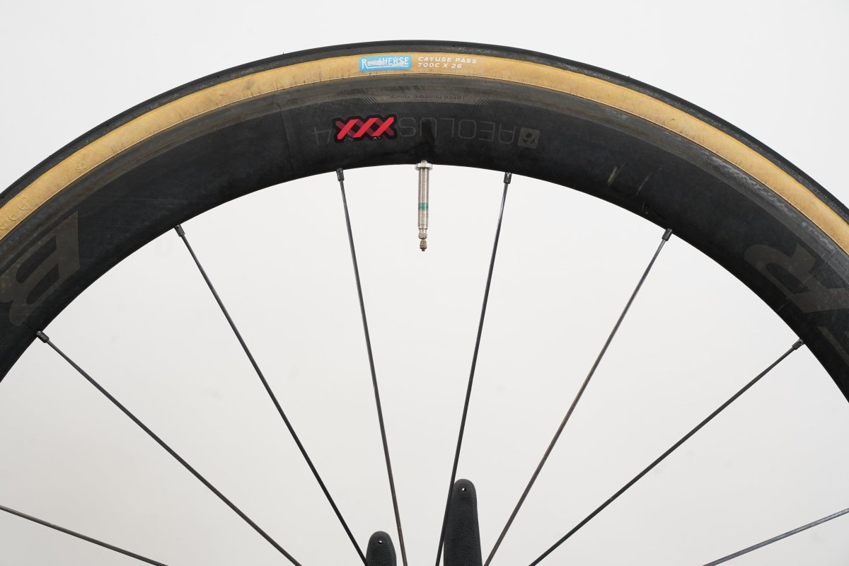 Bontrager Aeolus XXX 4 Carbon Clincher Rim Brake Wheelset Campagnolo 11 Speed