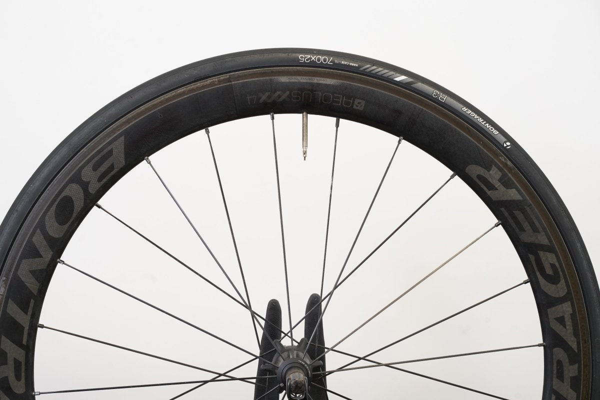 Bontrager Aeolus XXX 4 Carbon Clincher Rim Brake Wheelset Shimano/SRAM 11 Speed