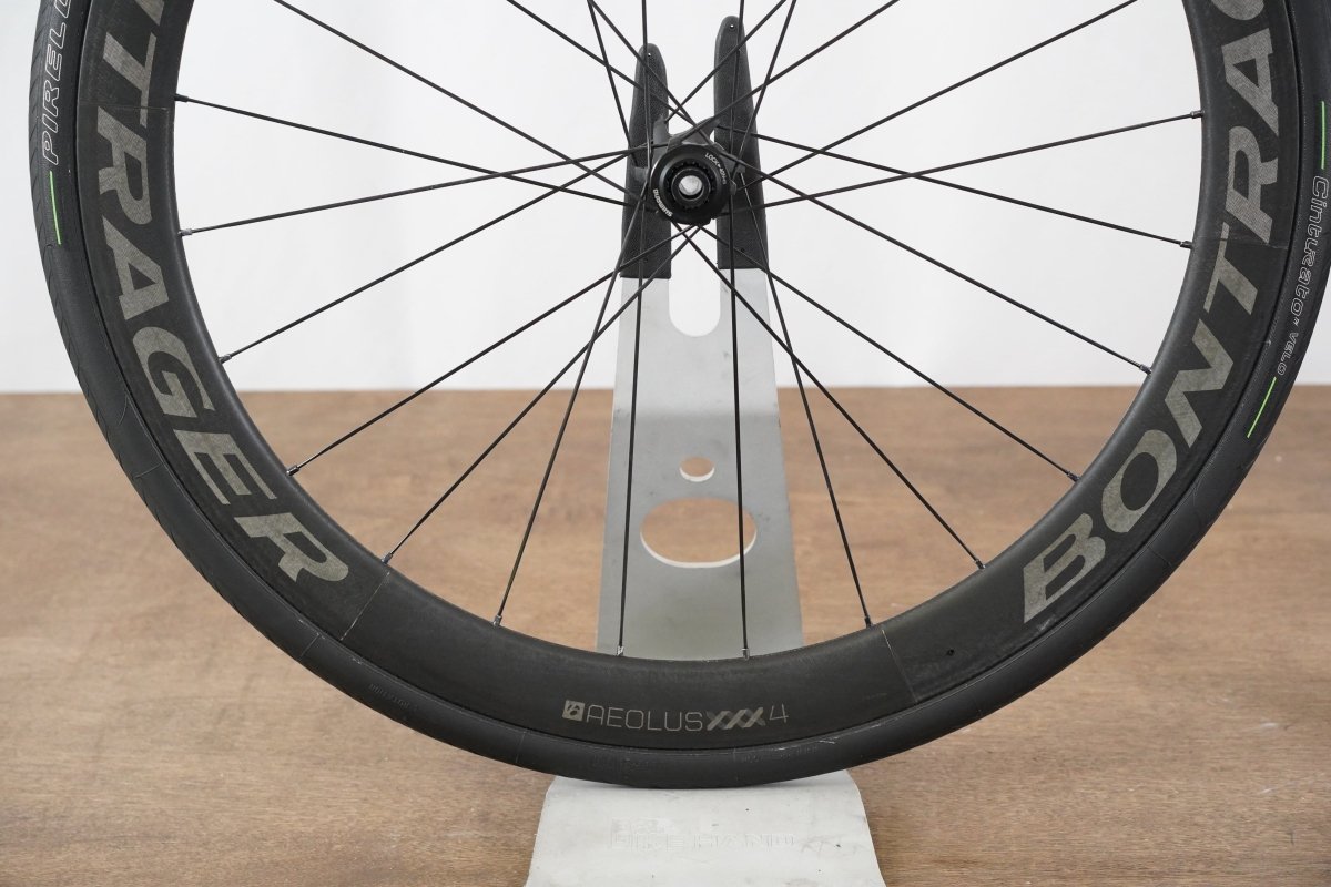 Bontrager Aeolus XXX 4 TLR Carbon Tubeless Clincher Disc Brake Wheelset 11 Speed