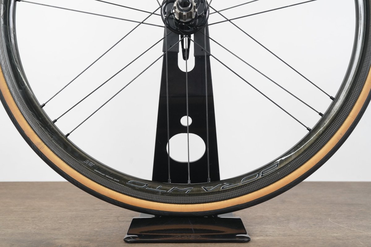Campagnolo Bora WTO 33 Carbon Tubeless Rim Brake Wheelset Campagnolo 11 Speed