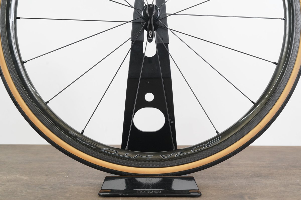 Campagnolo Bora WTO 33 Carbon Tubeless Rim Brake Wheelset Campagnolo 11 Speed