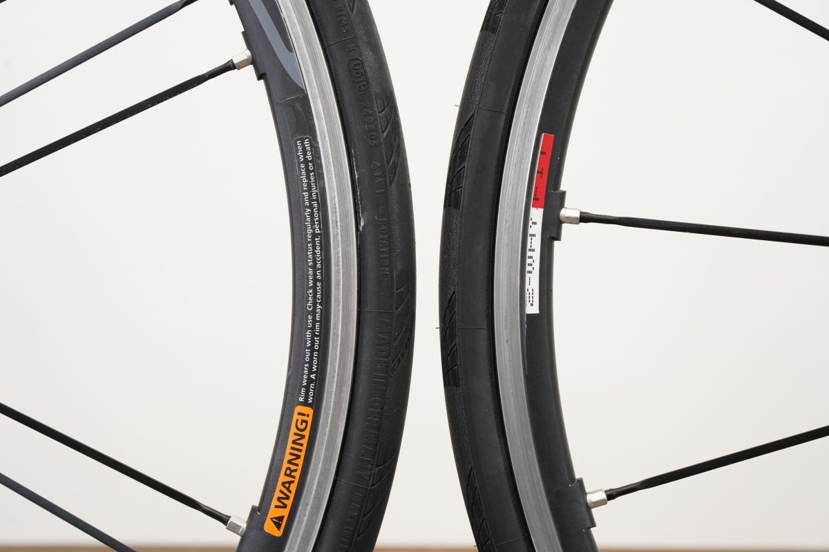 Campagnolo Shamal Ultra Alloy Tubeless Rim Brake Wheelset Campagnolo 11 Speed