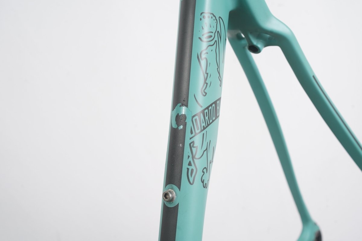 * Damaged* 54cm Bianchi Oltre XR1 Carbon Rim Brake Road Frameset