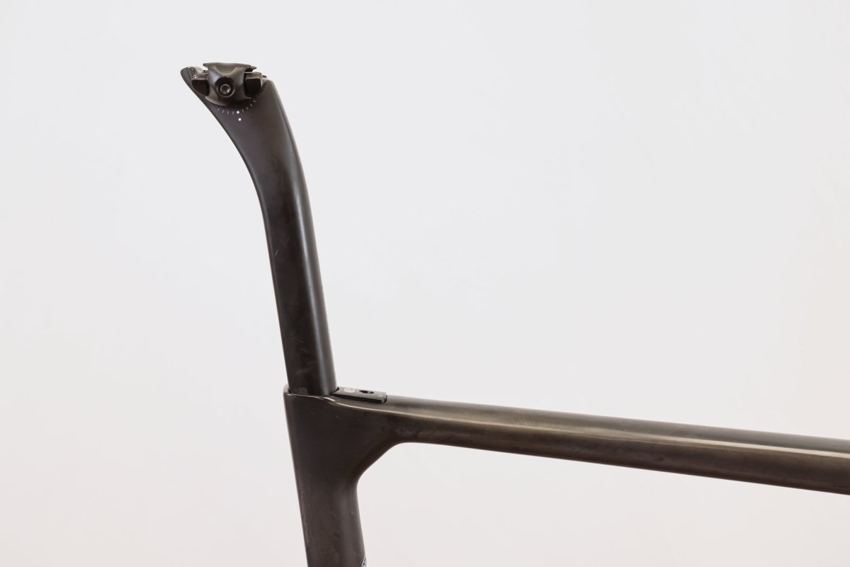 *Damaged* 57cm Chapter2 Tere Carbon Disc Brake Road Frameset Chapter 2