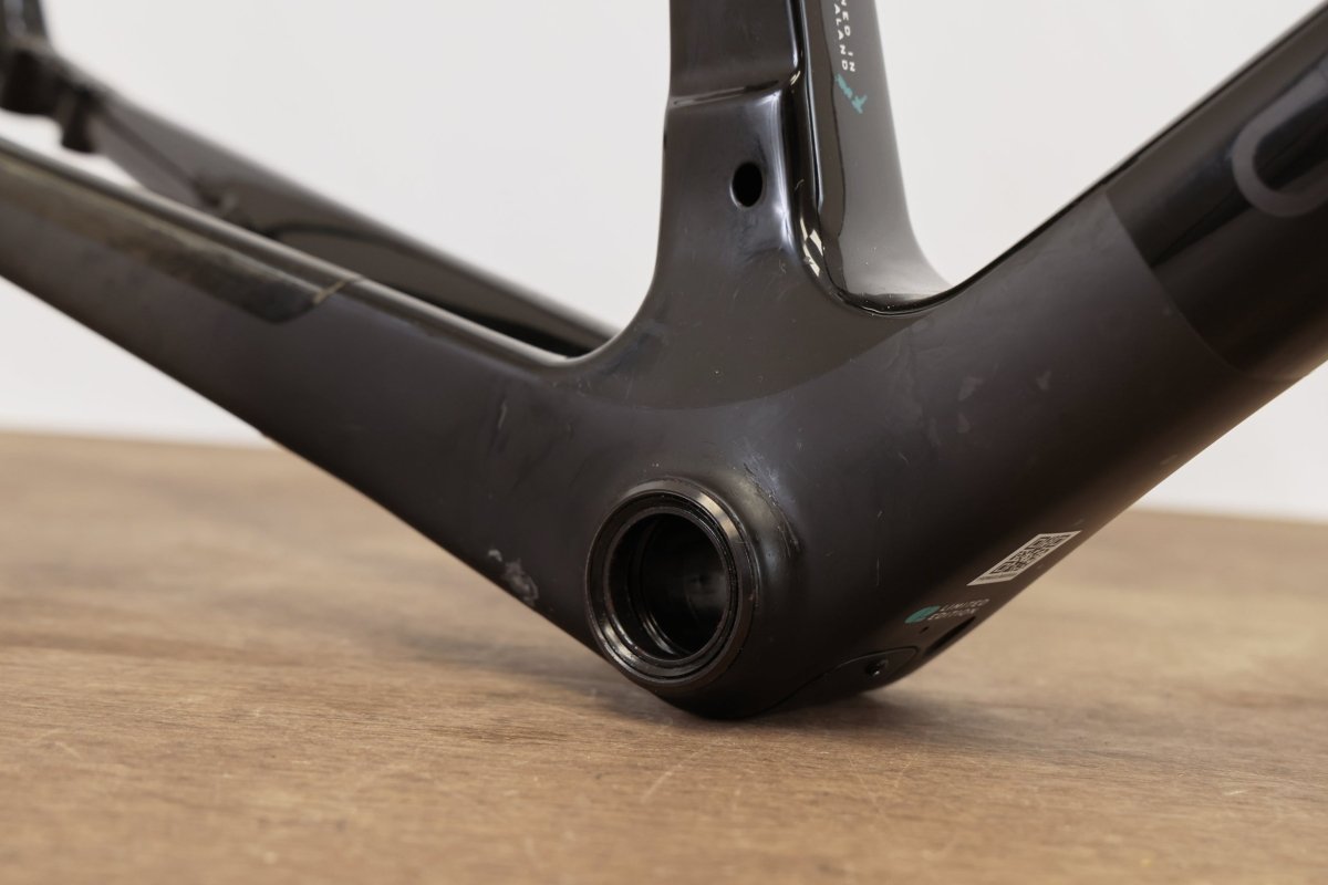 *Damaged* 57cm Chapter2 Tere Carbon Disc Brake Road Frameset Chapter 2