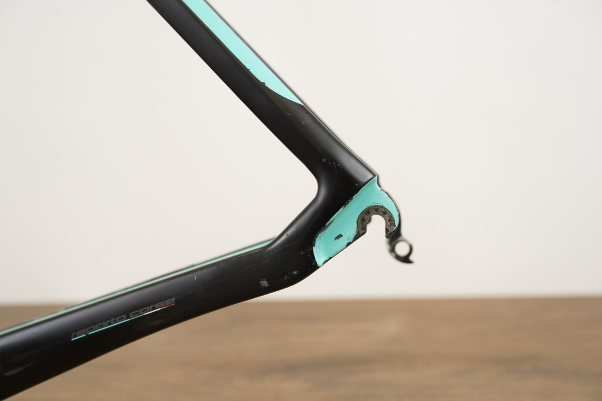 *Damaged* 59cm Bianchi Oltre XR4 CV Carbon Aero Rim Brake Road Frameset