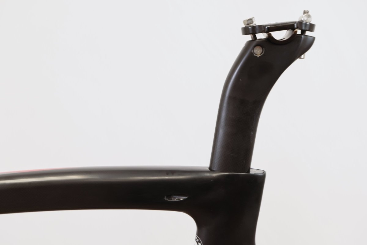 *Damaged* 59cm Pinarello Dogma F8 Carbon Rim Brake Frameset