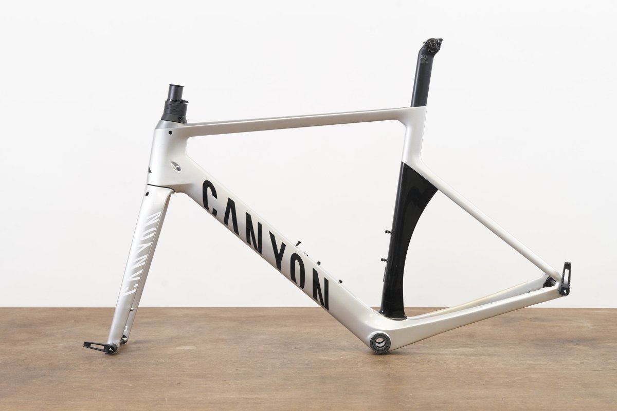 *Damaged* M (Medium) Canyon Aeroad CF SL Carbon Disc Brake Road Frameset