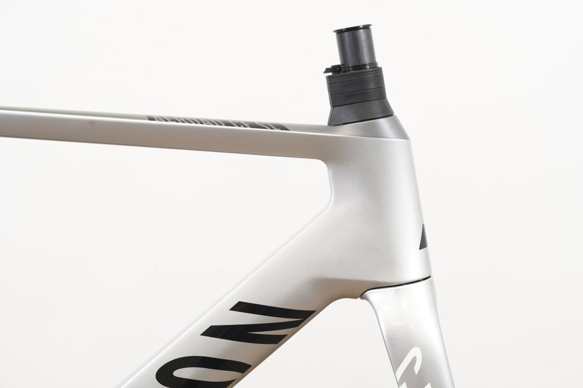 *Damaged* M (Medium) Canyon Aeroad CF SL Carbon Disc Brake Road Frameset
