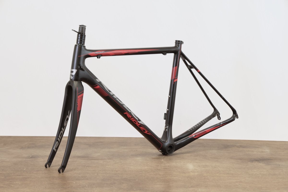 *Damaged* M (Medium) Ridley Helium Carbon Rim Brake Road Frameset