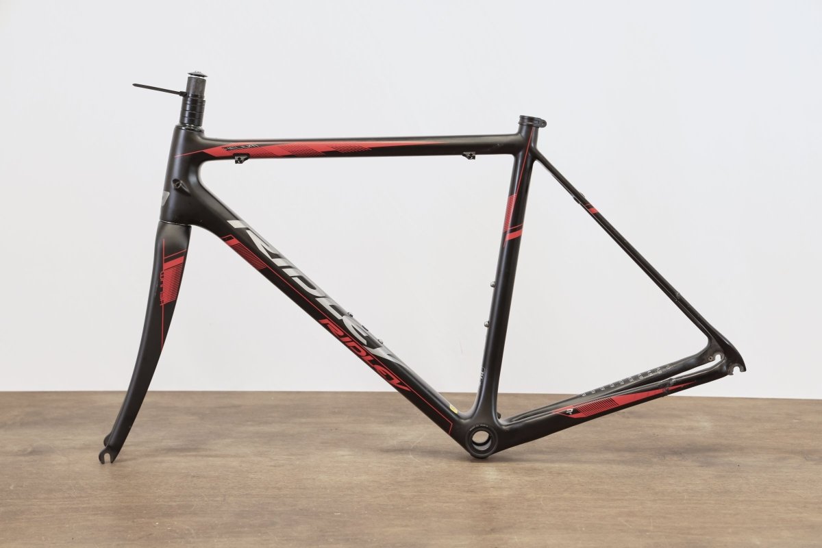 *Damaged* M (Medium) Ridley Helium Carbon Rim Brake Road Frameset
