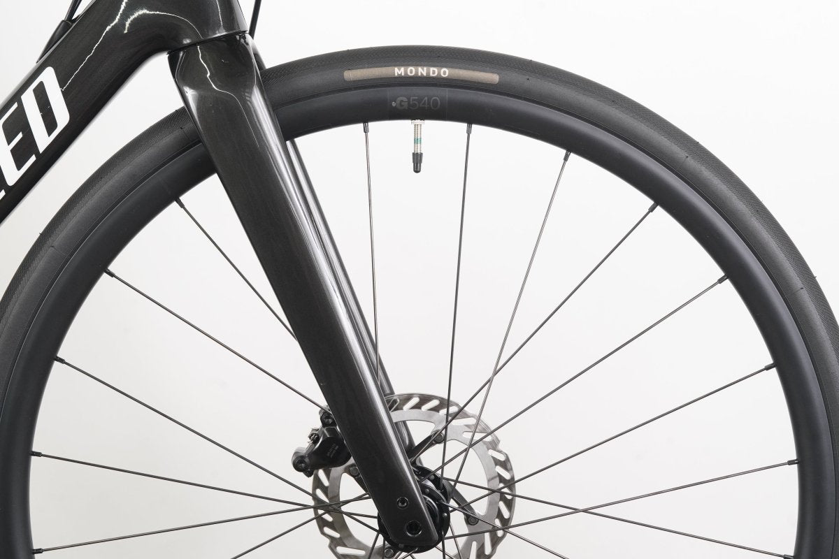 DEMO 2024 56cm Specialized Roubaix Sport SL8 105 R7120 Carbon Disc Road Bike