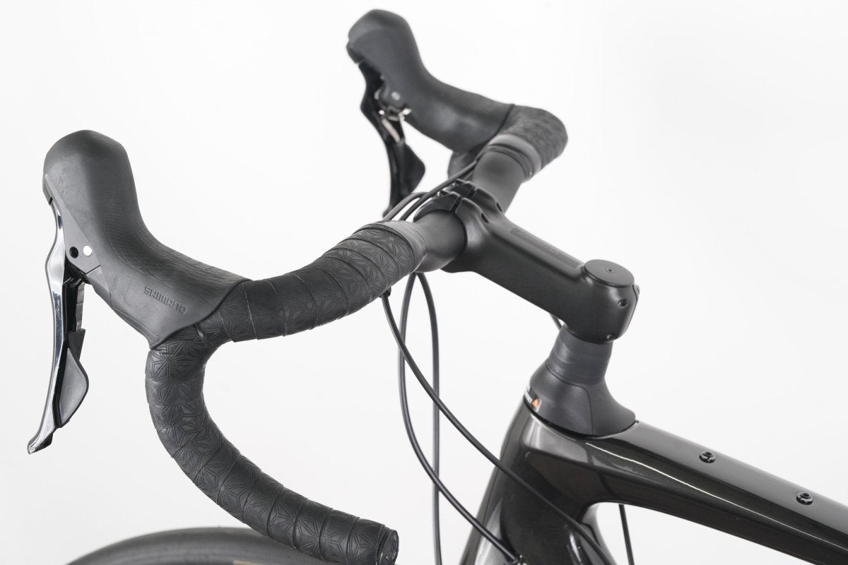 DEMO 2024 56cm Specialized Roubaix Sport SL8 105 R7120 Carbon Disc Road Bike