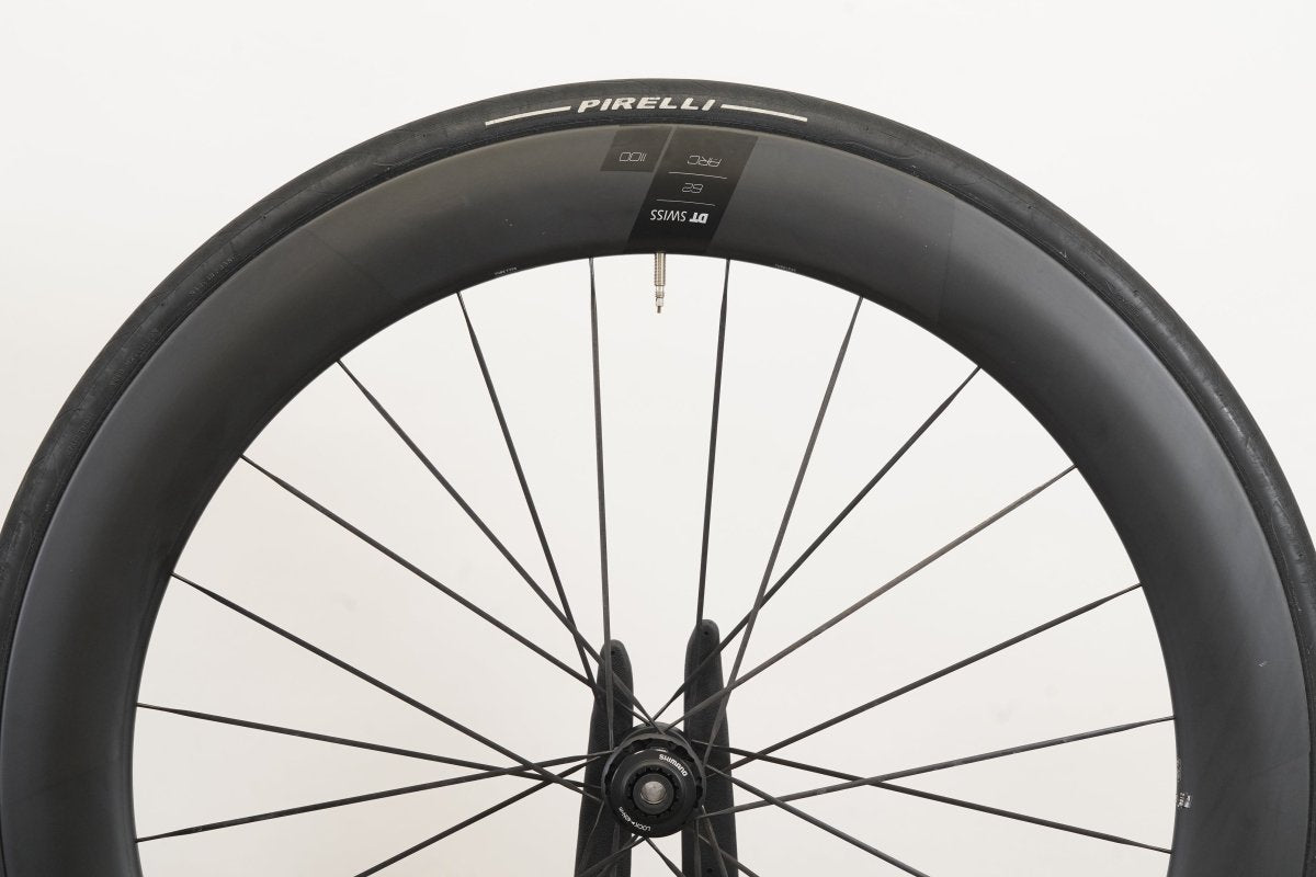 DT Swiss ARC 1100 DICUT Carbon Tubeless Disc Wheelset Shimano/SRAM 11 Speed