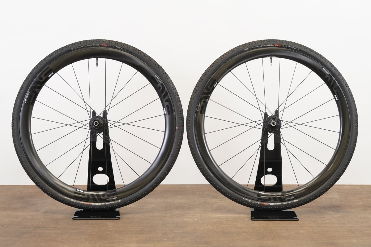 ENVE 3.4 SES AR Disc Chris King R45D Carbon Tubeless Clincher Disc Wheelset 11 Speed