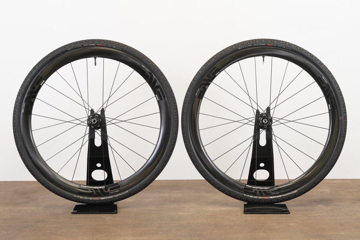 ENVE 3.4 SES AR Disc Chris King R45D Carbon Tubeless Clincher Disc Wheelset 11 Speed