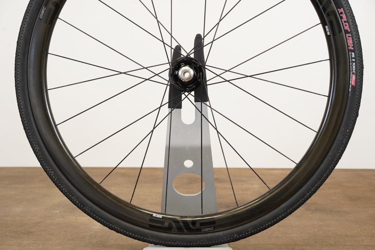 ENVE 3.4 SES Chris King R45D Disc Carbon Tubeless Clincher Disc Wheelset 11 Speed