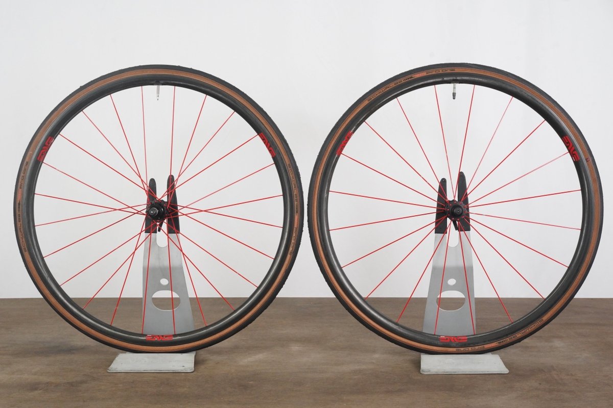 ENVE SES 2.2 Gen 2 Carbon Tubeless Clincher Rim Brake Wheelset XDR 12 Speed