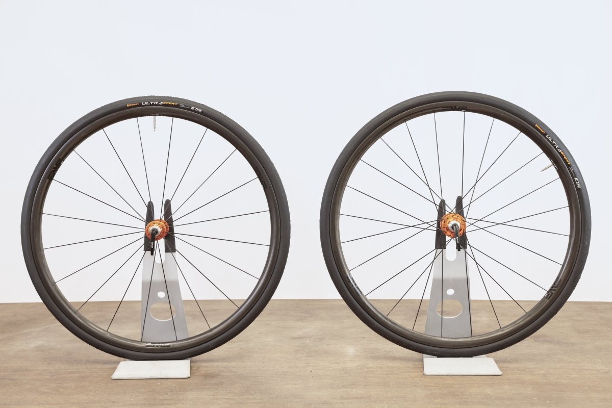 ENVE SES 2.2 Gen 2 Chris King R45 Carbon Tubeless Rim Brake Wheelset 11 Speed