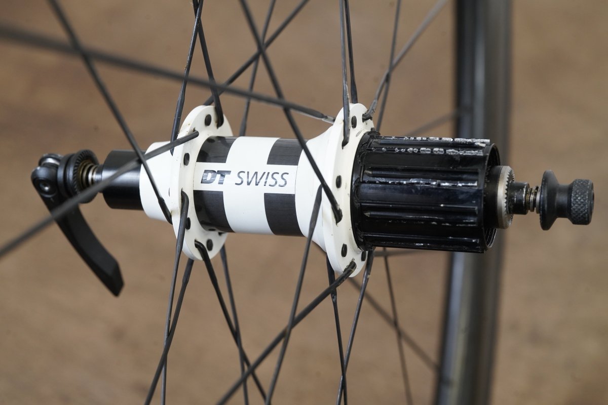 ENVE SES 3.4 DT Swiss 180s Carbon Clincher Rim Brake Wheelset 11 Speed