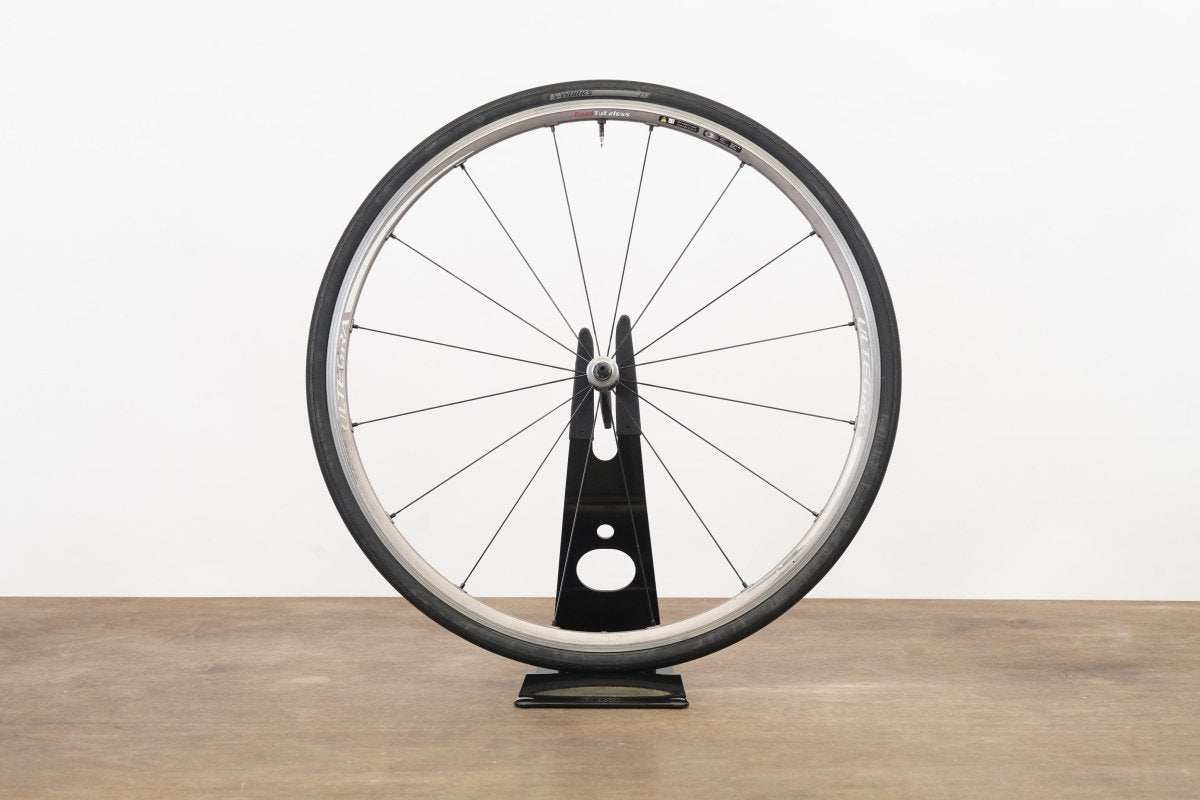 FRONT Shimano Ultegra WH-6700 Alloy Tubeless Clincher Rim Brake Wheel