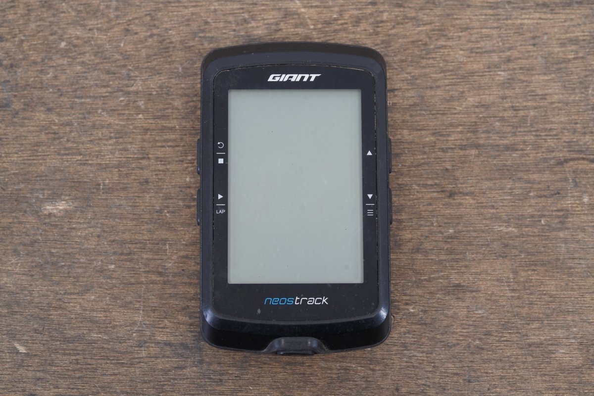 Giant NeosTrack Cycling GPS Computer 78g