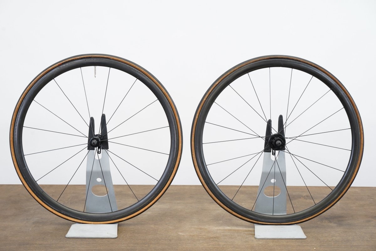 Giant SLR 1 Carbon Tubeless Rim Brake Wheelset Shimano/SRAM 11 Speed