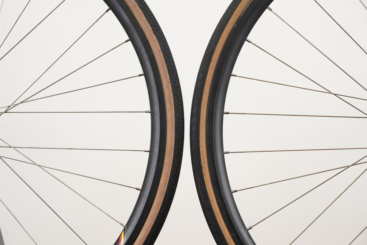 HED Belgium Black DT Swiss 350 Alloy Clincher Disc Brake Wheelset 11 Speed
