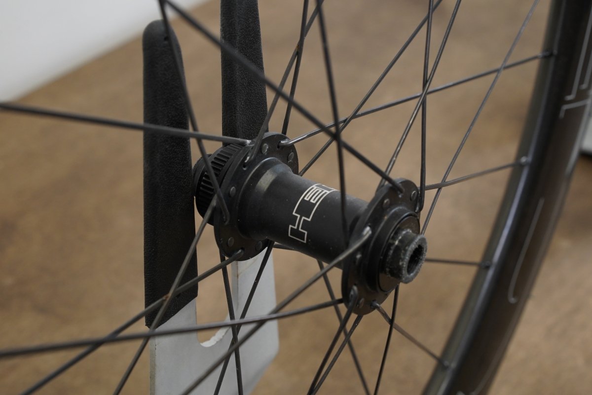 HED Vanquish RC6 Carbon Tubeless Disc Brake Wheelset Shimano/SRAM 11 Speed