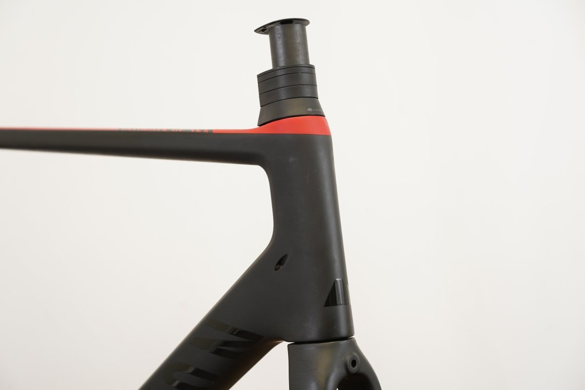 L (Large) Canyon Ultimate CF SLX Carbon Rim Brake Road Frameset