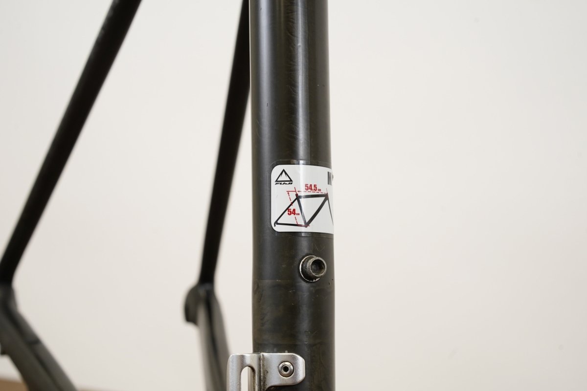 M (Medium) Fuji Altamira LE 1.1 Carbon Rim Brake Road Frameset