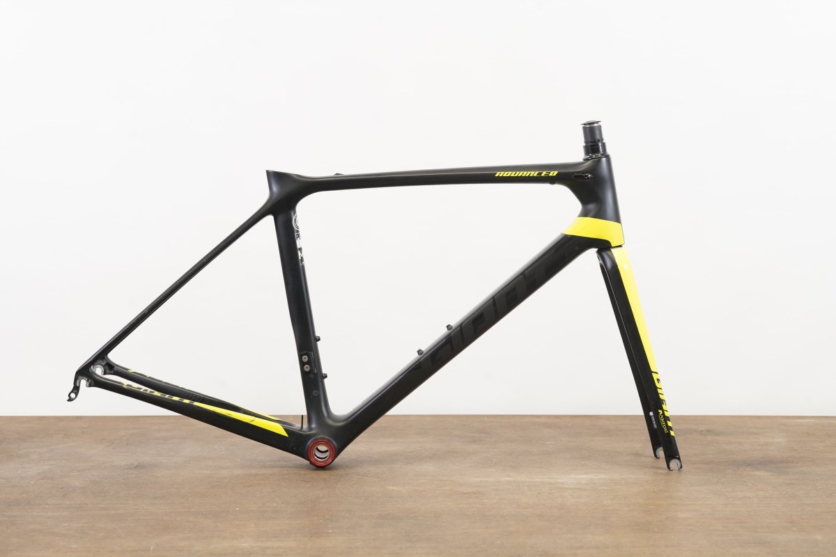 M (Medium) Giant TCR Advanced Pro Carbon Rim Brake Road Frameset