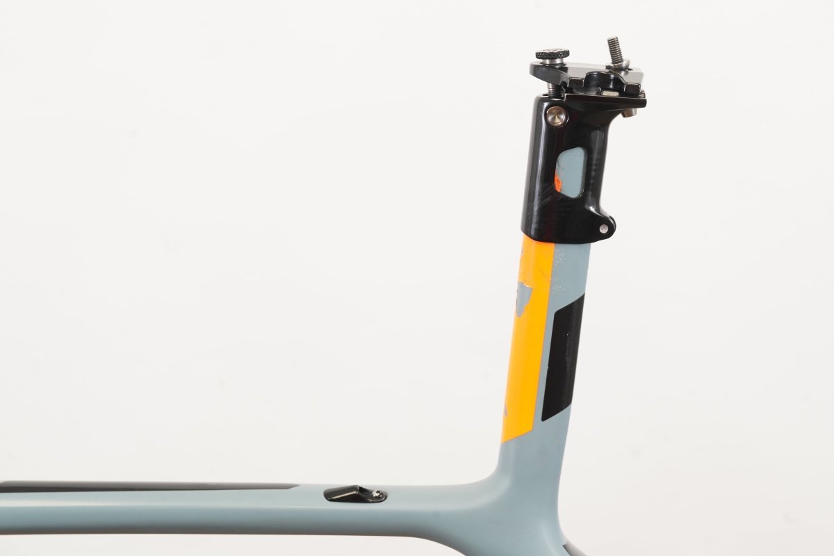 M (Medium) Giant TCR Advanced SL ISP Carbon Rim Brake Road Frameset