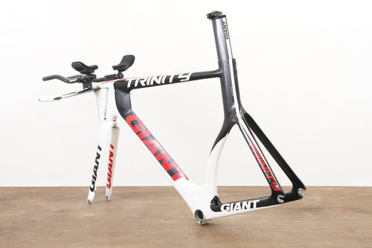 M (Medium) Giant Trinity Carbon Rim Brake TT Triathlon Frameset + Cockpit
