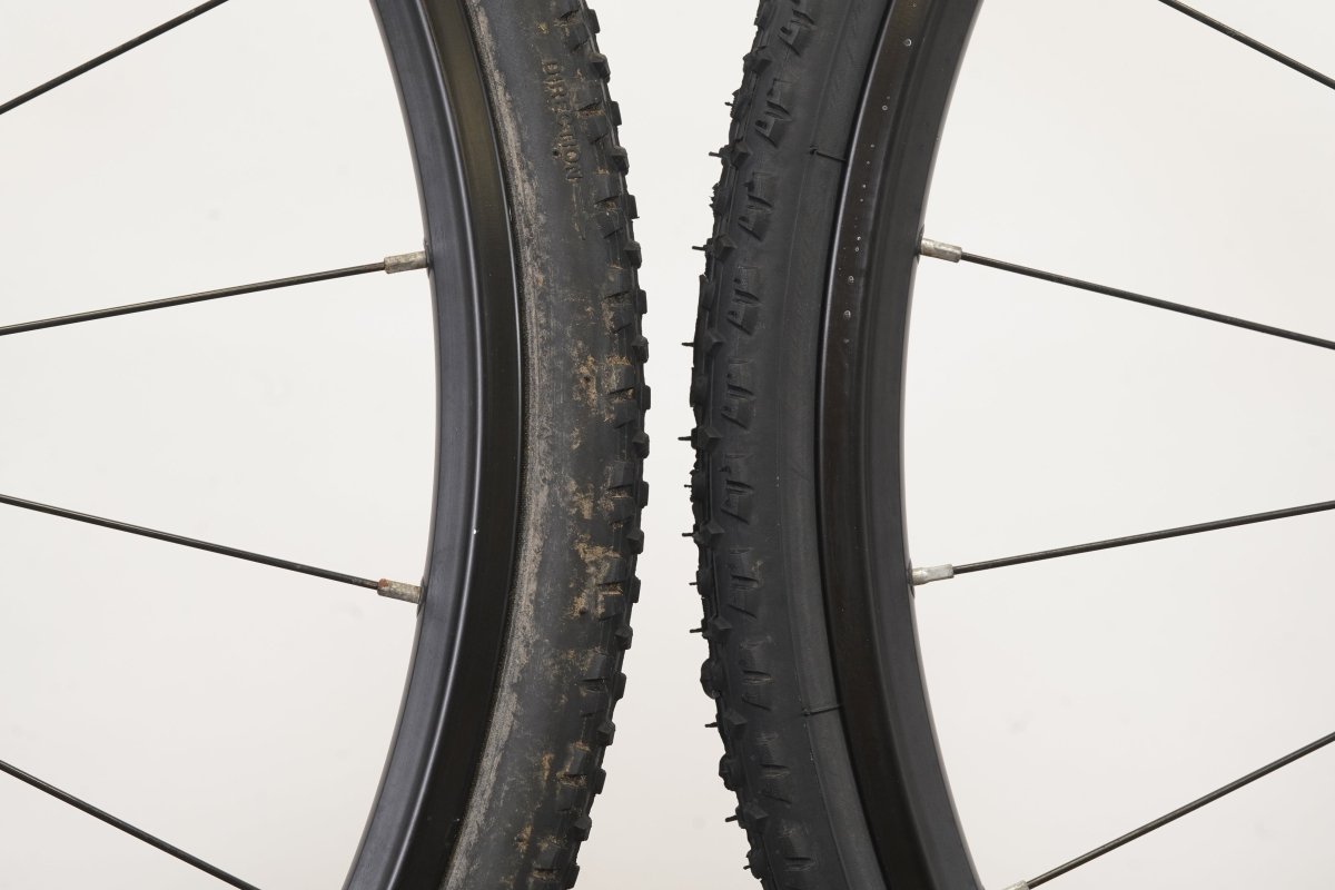 Mavic Aksium Alloy Disc Brake Clincher Wheelset Shimano/SRAM 11 Speed