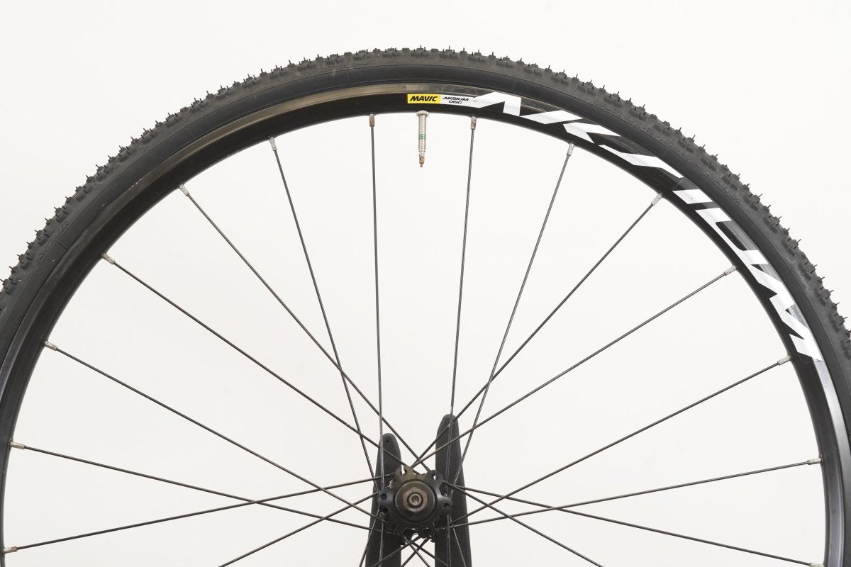 Mavic Aksium Alloy Disc Brake Clincher Wheelset Shimano/SRAM 11 Speed
