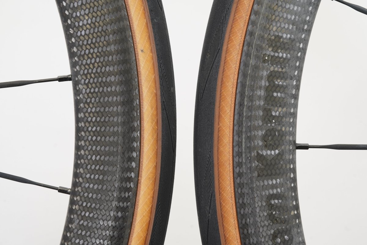 Mavic Cosmic Pro Carbon Clincher Rim Brake Wheelset Shimano/SRAM 11 Speed