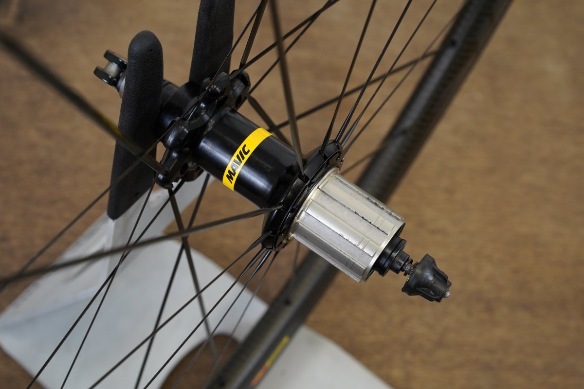 Mavic Cosmic Pro Carbon SL Clincher Rim Brake Wheelset Shimano/SRAM 11 Speed