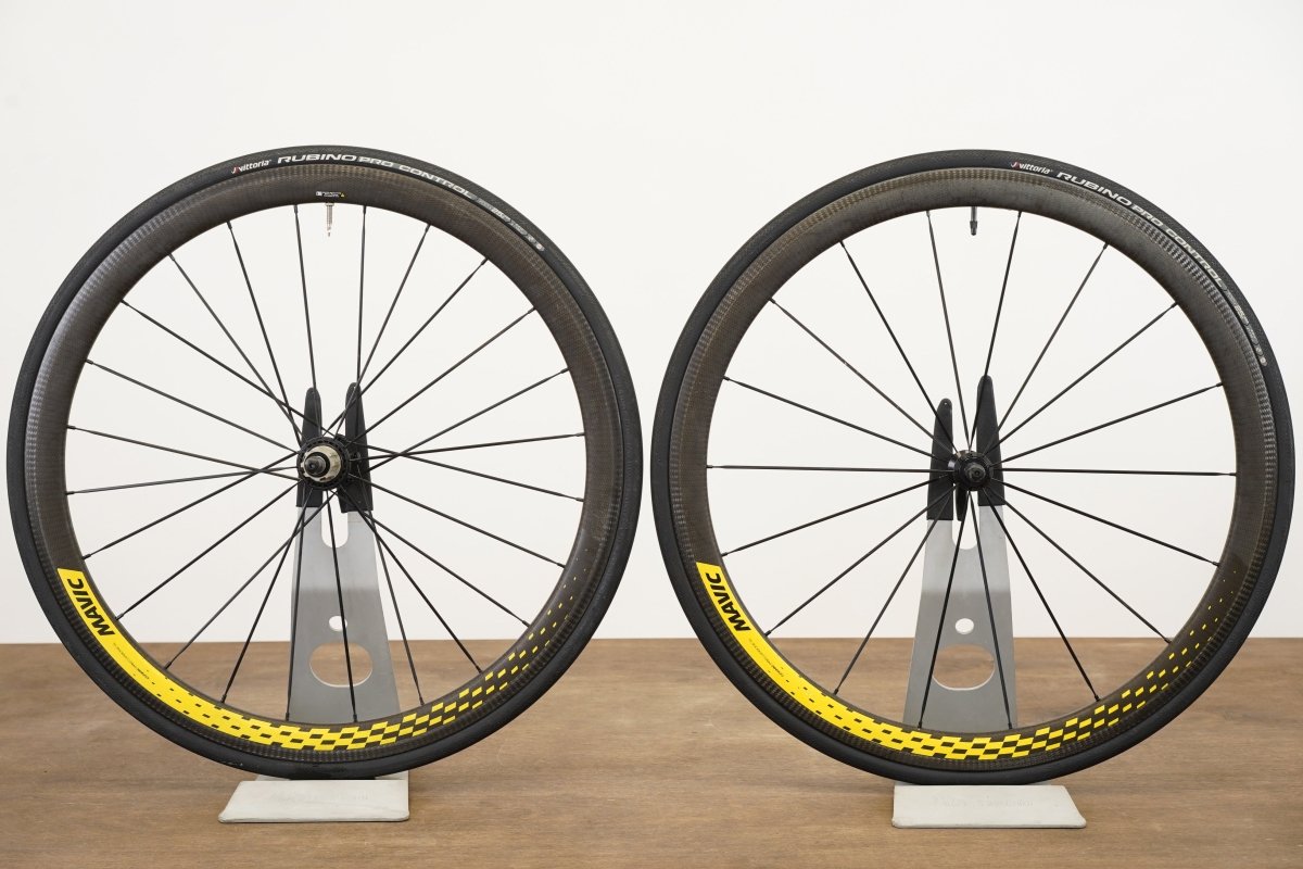 Mavic Cosmic Pro Carbone SL Clincher Rim Brake Wheelset Campagnolo 11 Speed