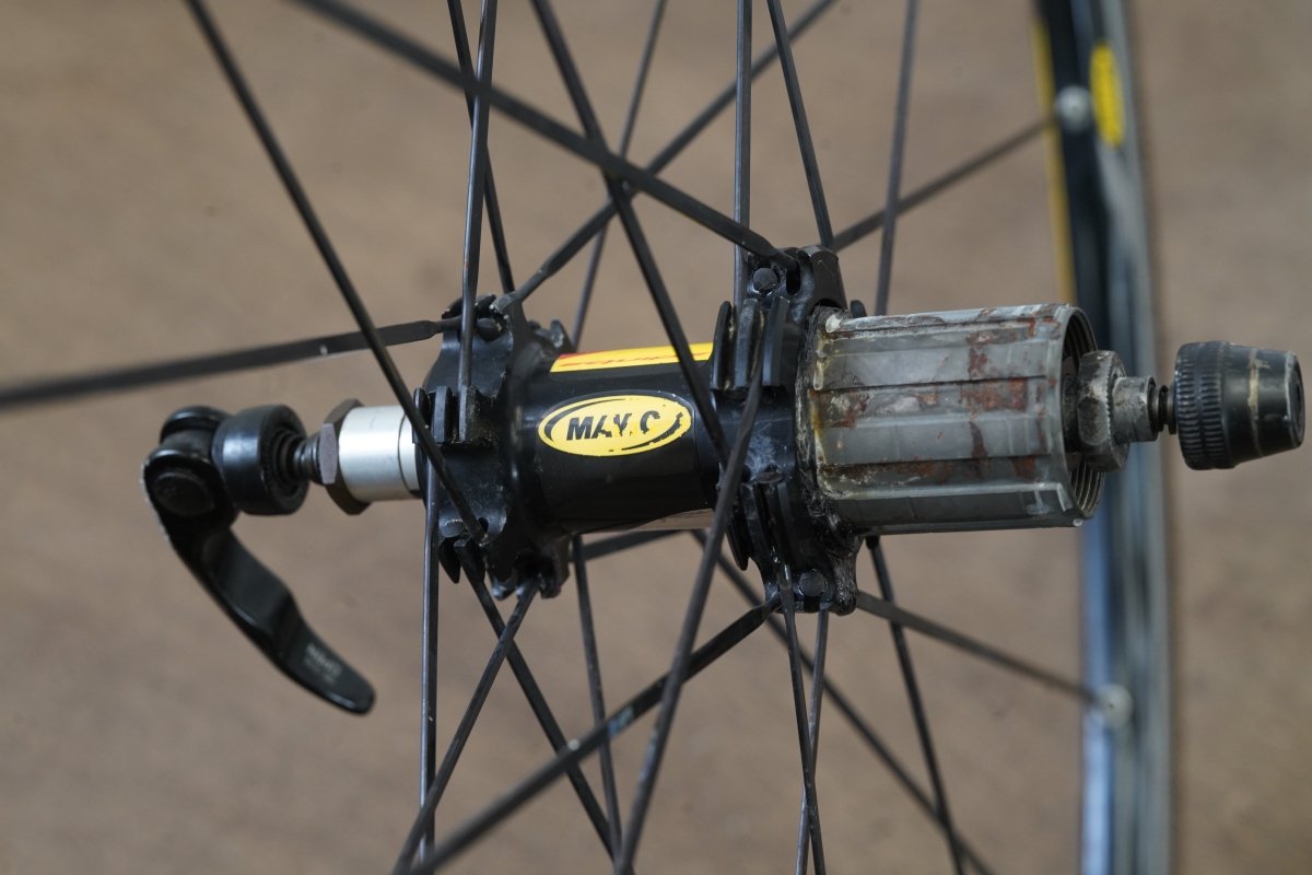 Mavic Ksyrium Equipe Alloy Clincher Rim Brake Wheelset Shimano/SRAM 11 Speed