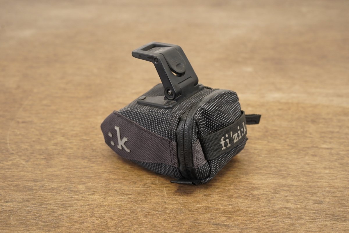 Medium Fizik ICS Saddle Mount Road Bike Saddle Bag 81g