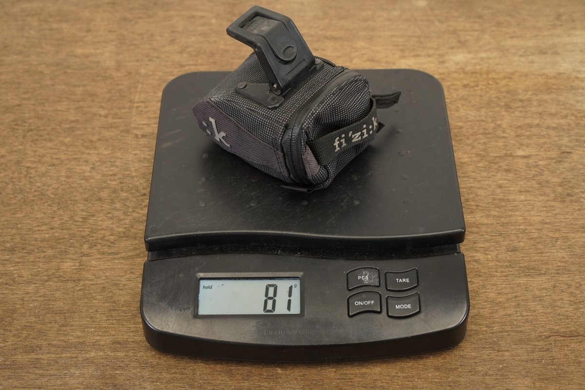 Medium Fizik ICS Saddle Mount Road Bike Saddle Bag 81g