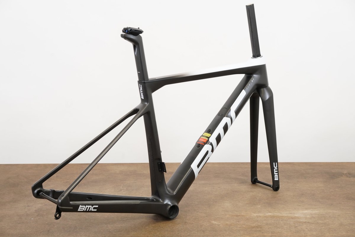 NEW 2022 47cm BMC Teammachine SLR01 Disc Team Frameset FRS CBN-WHT-WHT