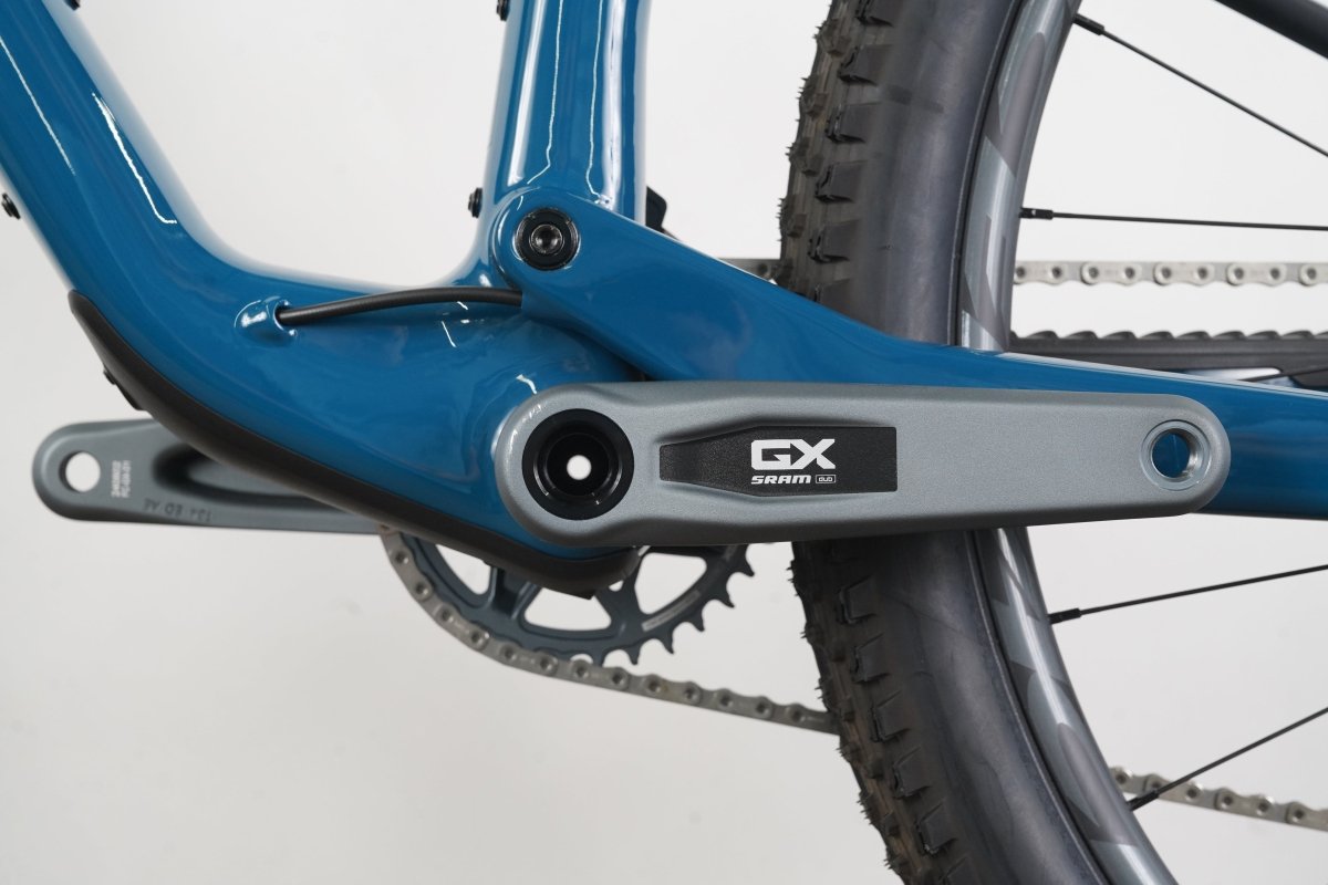 NEW 2025 L 29" Santa Cruz Blur 4 C GX Eagle AXS TR RaceFace ARC (Dark Teal)