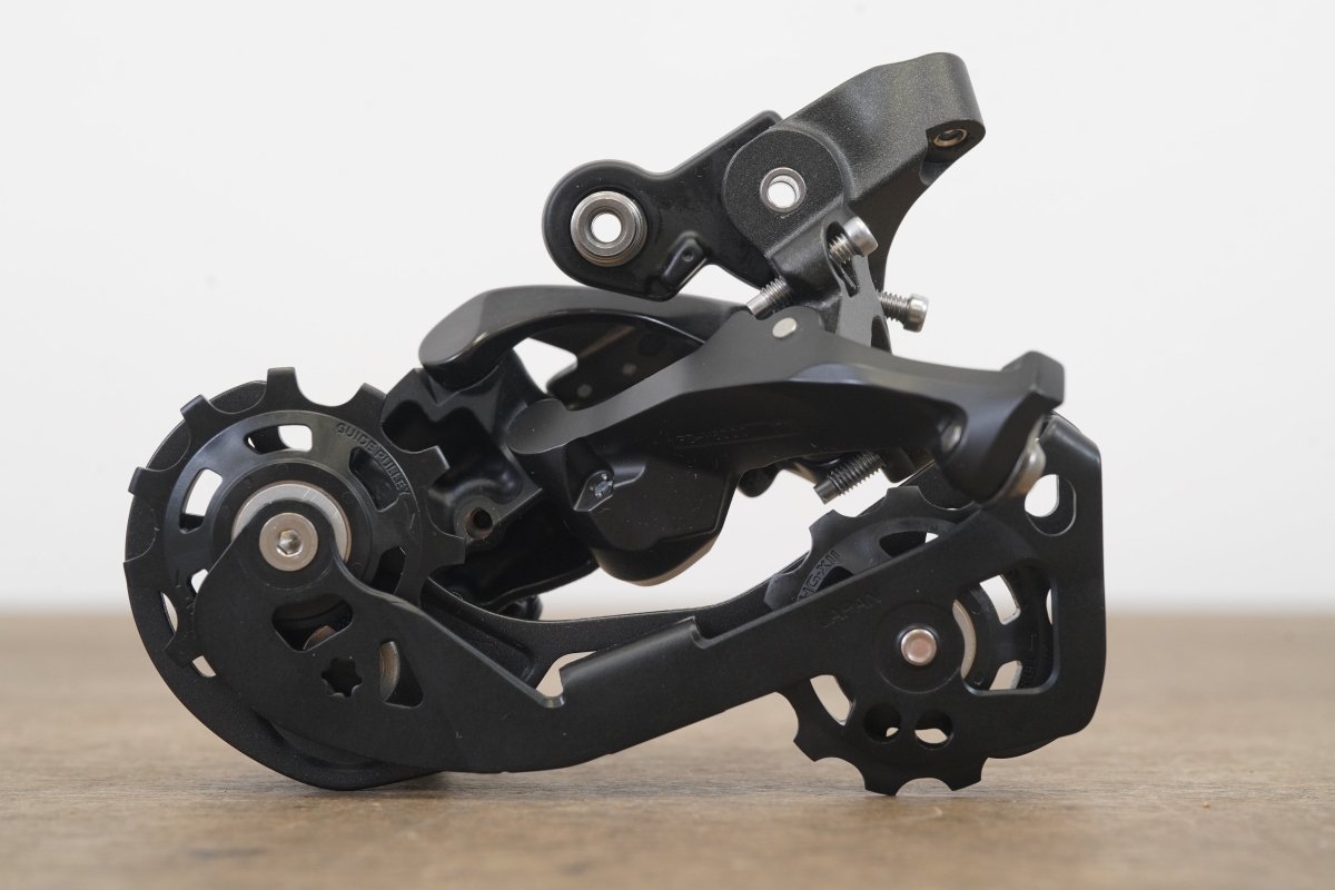 NEW Shimano XT RD-M8000-GS Shadow 11 Speed Mechanical Rear Derailleur 8000